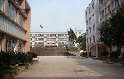 吉林鐵路經(jīng)濟(jì)學(xué)校招生電話(huà)