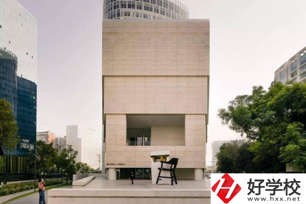 湖南華中交通技工學(xué)校怎么樣？有哪些辦學(xué)特色？