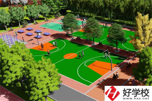 湘潭湘鋼高級(jí)技工學(xué)校有多少學(xué)生？招生規(guī)模如何？
