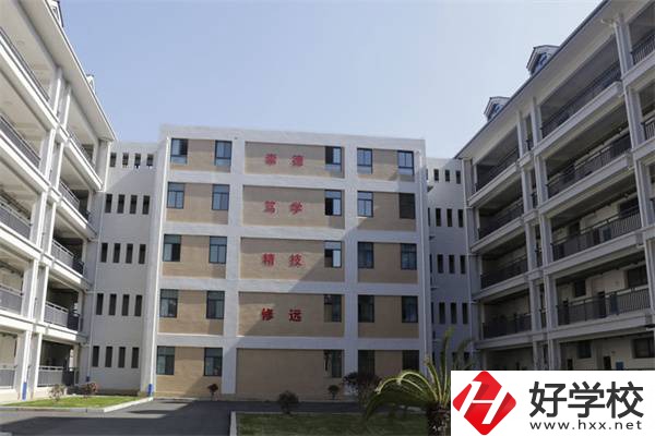 湘西錄取分?jǐn)?shù)低的優(yōu)質(zhì)中專有哪些？有什么招生要求？