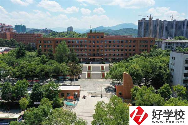 婁底哪些職校設(shè)有中職部？有什么招生專業(yè)？