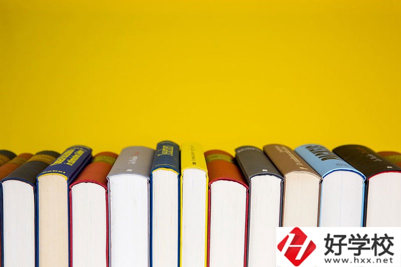 長沙現(xiàn)代商貿(mào)職業(yè)中專在長沙哪里？怎么樣？