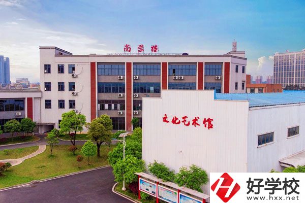 郴州市榮豐學(xué)校是職高還是普高？有什么辦學(xué)特色？