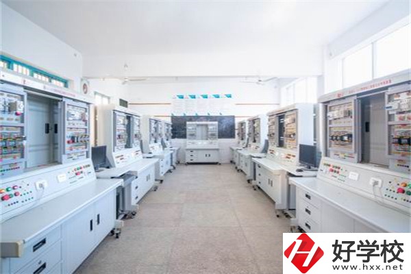 邵陽(yáng)設(shè)計(jì)重點(diǎn)中專有哪幾所？有什么辦學(xué)特色？