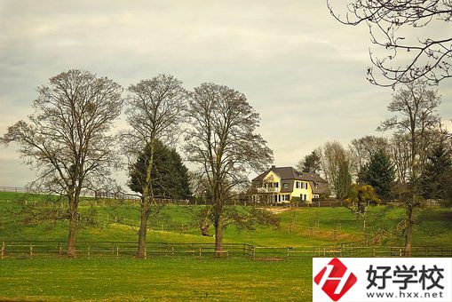 想學民族音樂與舞蹈？湘西州的這所中職學?？梢钥纯?></a></div>
            <dt><a href=