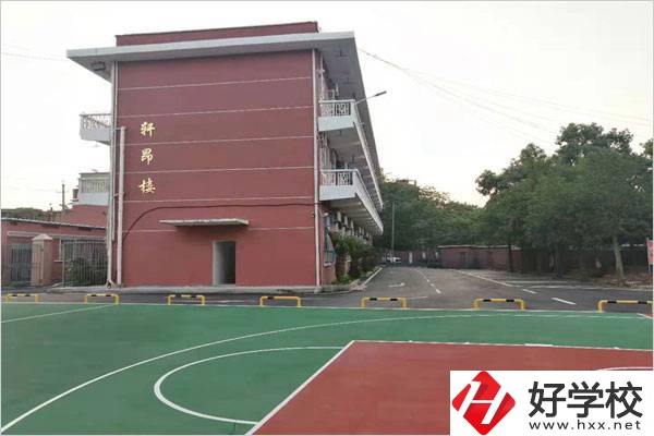 邵陽開元職業(yè)技術(shù)學(xué)校怎么樣？是公辦的嗎？