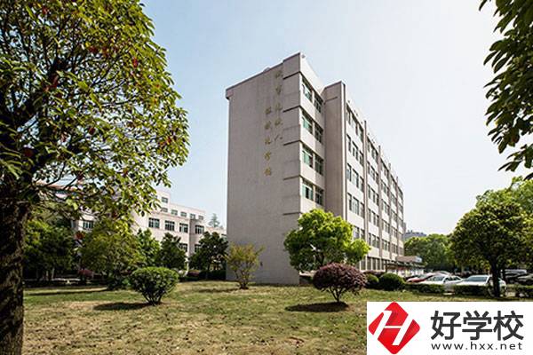 湖南省汽車(chē)技師學(xué)院的師資力量怎么樣？