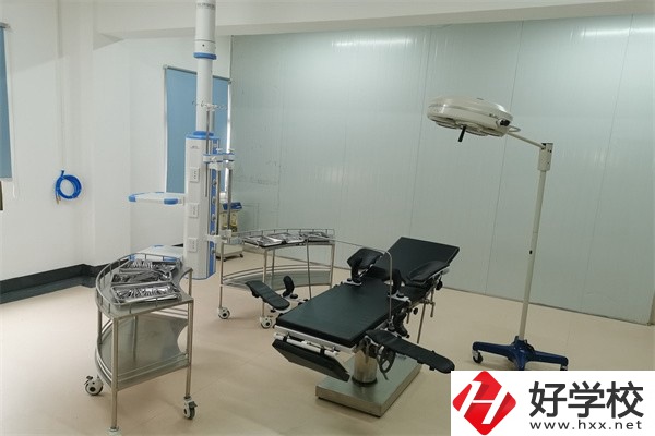 衡陽衛(wèi)校有哪些？學(xué)費是多少？