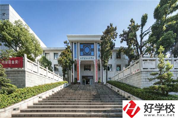 長沙有哪些職校可以學(xué)建筑工程專業(yè)？有什么辦學(xué)優(yōu)勢？