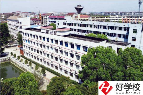 益陽衛(wèi)生職業(yè)技術(shù)學(xué)院辦學(xué)性質(zhì)是什么？就業(yè)前景如何？