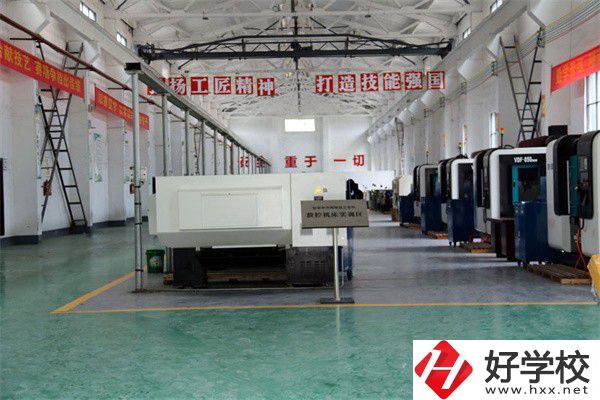 張家界有哪些公辦技校？公辦技校免學(xué)費嗎？
