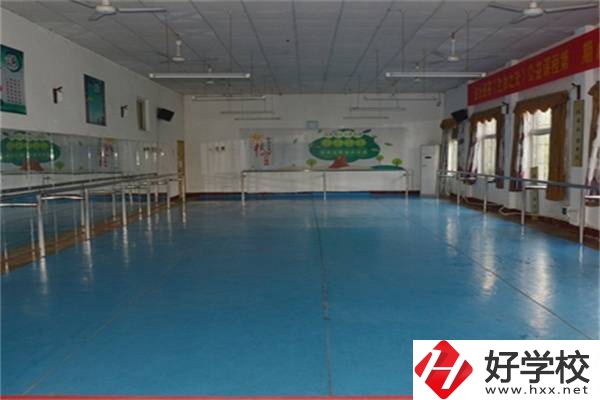 湘潭最好的民辦職高是哪所？職高值得就讀嗎？