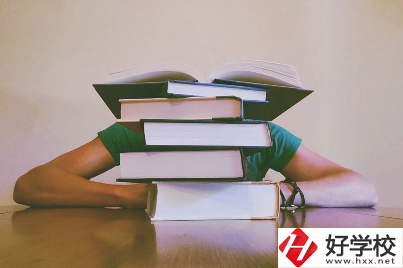 湘潭財經(jīng)職業(yè)技術學校怎么樣？專業(yè)都有哪些？