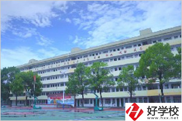郴州綜合職業(yè)中專是公辦的嗎？學(xué)費(fèi)貴嗎？