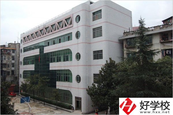 湘西有沒有公辦藝術學校？學藝術有什么出路？