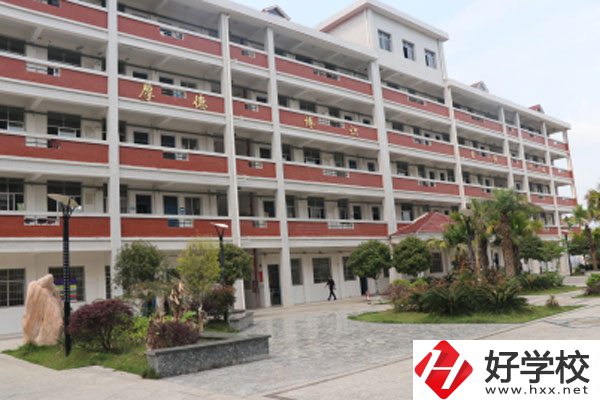 永州市綜合職業(yè)中等專業(yè)學(xué)校好不好？宿舍怎么樣？