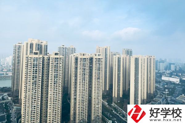 株洲南方航空高級技工學?？粘藢I(yè)怎么樣？