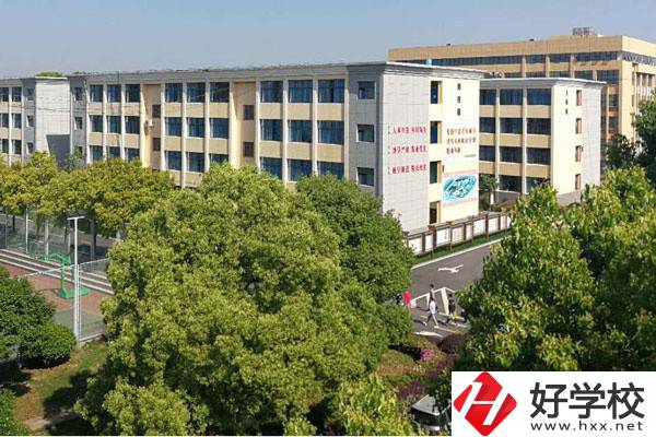 岳陽十五歲可以上中專嗎？有什么中專推薦？