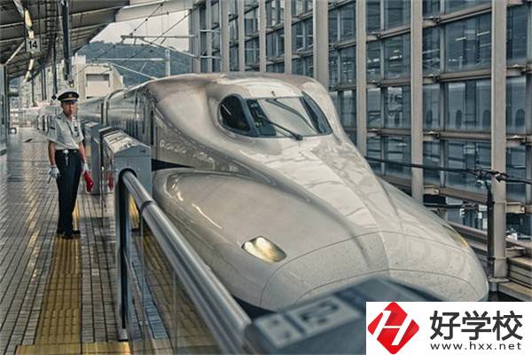 在湖南讀中職有用嗎？哪些專業(yè)好就業(yè)？