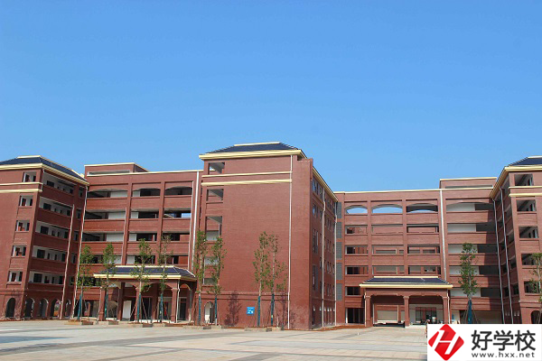 湖南省湘北職業(yè)中專學(xué)校怎么樣？