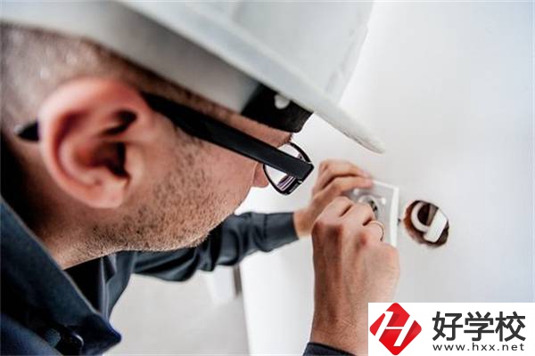 湖南中職生畢業(yè)會有就業(yè)難的問題嗎？選就業(yè)還是升學(xué)？