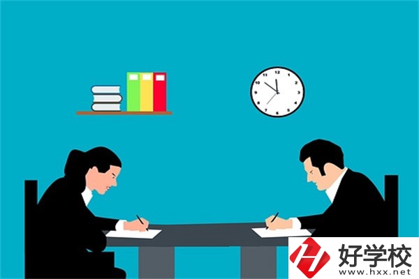湖南職高高考班和普通班有什么區(qū)別？高考班學(xué)什么？