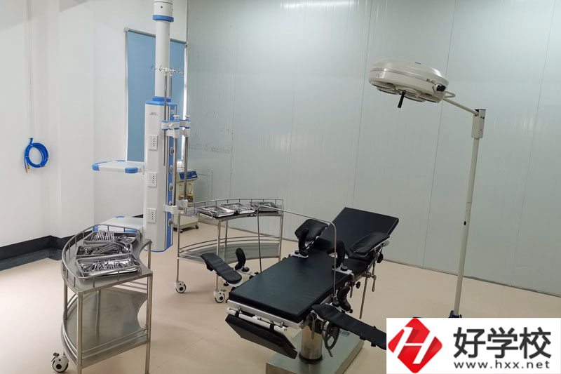 衡陽市瀟湘衛(wèi)生中等專業(yè)學校有哪些特色專業(yè)？