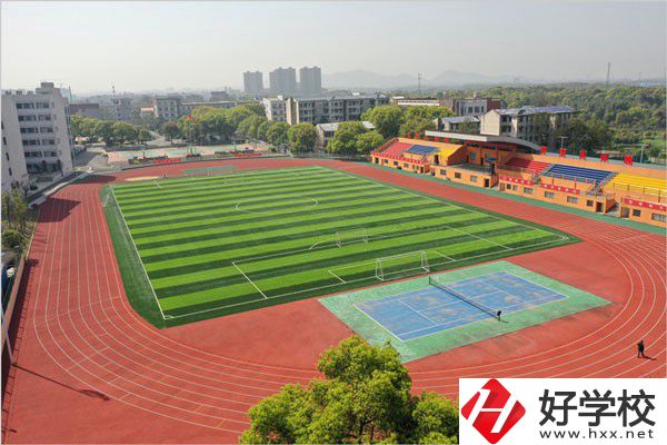 長沙市望城區(qū)職業(yè)中等專業(yè)學校的師資力量如何？