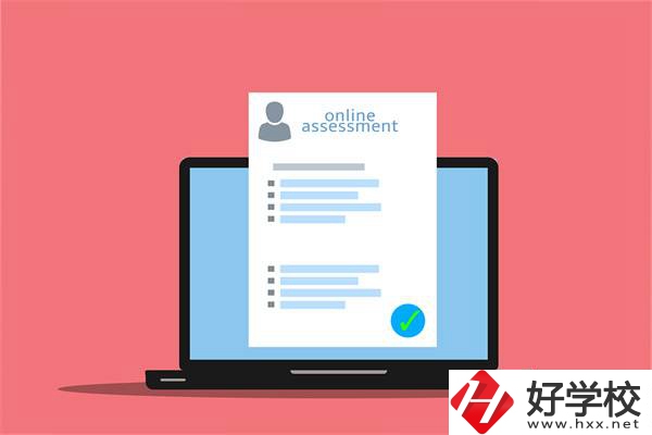 在湖南選職校要不要看招生簡(jiǎn)章？有什么內(nèi)容？