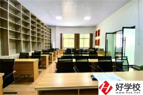 邵陽共有多少所職高可以選擇？哪所辦學(xué)條件最好？