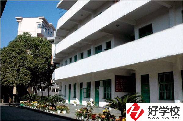 湘西自治州為民中等職業(yè)技術學校怎么樣？是什么性質？