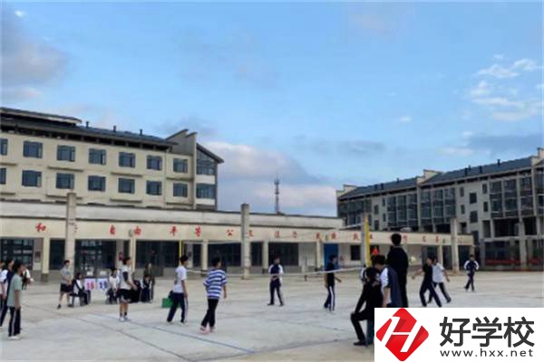新化縣湘印中等職業(yè)學(xué)校地址在哪？招什么樣的學(xué)生？
