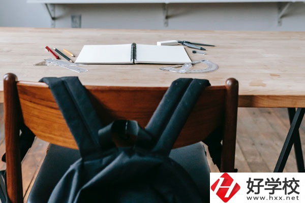 湘南船山技工學(xué)校好不好？環(huán)境怎么樣？