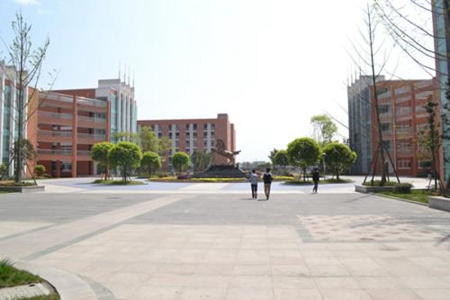 江油工業(yè)學校(四川江油高級技工學校)