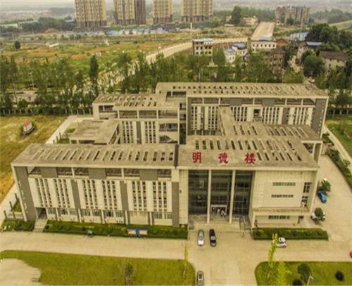 南充職業(yè)技術(shù)學(xué)校在什么地方呢？