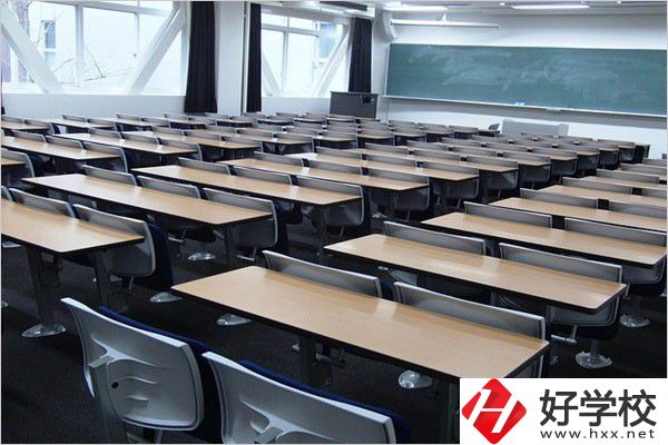 懷化有哪些公辦中專？可以學(xué)什么特色專業(yè)？