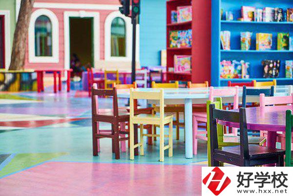 在長沙讀職高，學(xué)什么專業(yè)比較好？