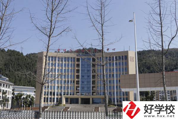 保靖縣中等職業(yè)技術學校怎么樣？就業(yè)前景好不好？