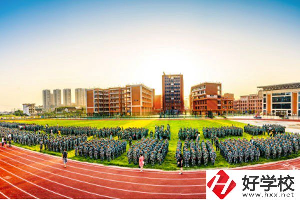 新化縣楚怡工業(yè)學(xué)校有升學(xué)班嗎？升學(xué)率是多少？