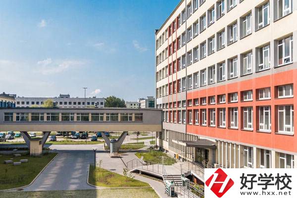 湘潭信息中等職業(yè)技術(shù)學(xué)校在哪里？辦學(xué)條件怎么樣？