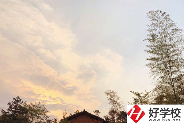 衡陽市信息工程學(xué)校有哪些招生專業(yè)？