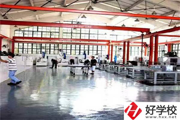 益陽(yáng)最好的民辦技校是哪所？技校讀了有用嗎？