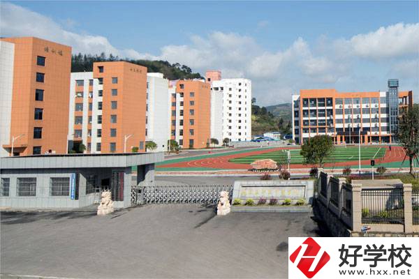 湘西鳳凰縣職業(yè)中專學(xué)校怎么樣？有哪些專業(yè)？
