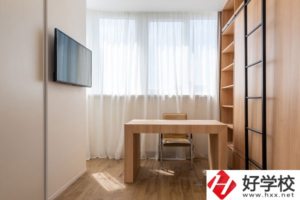郴州工業(yè)交通學(xué)校有哪些專業(yè)？值得選擇嗎？