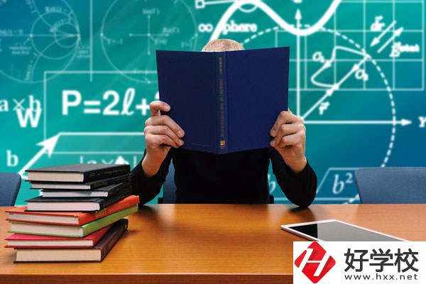 長沙南方職院有哪些熱門專業(yè)？教育模式有何特色？