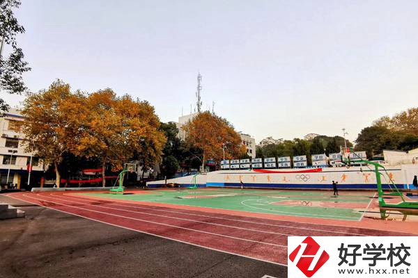 湖南省交通科技職業(yè)中專學(xué)校的培養(yǎng)方式如何？