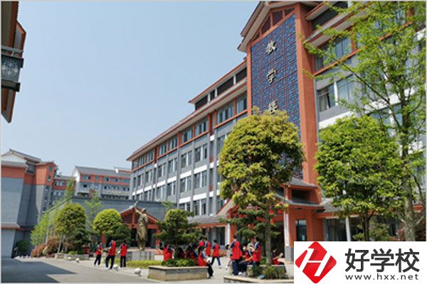 懷化精武職校是公辦學(xué)校嗎？教學(xué)質(zhì)量怎么樣？