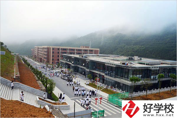安化縣職業(yè)中專學(xué)校好就業(yè)嗎？師資力量怎么樣？