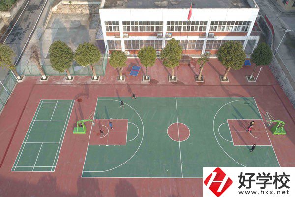 岳陽有哪些公辦職高？開設(shè)有什么專業(yè)？