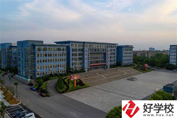 湘潭工業(yè)中職學(xué)校哪所最好？什么專業(yè)最有特色？